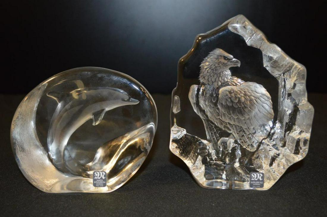 Pair Of Mats Jonasson Malares Dolphin/Eagle Pieces: Pair Of Mats Jonasson Malares Dolphin/Eagle Pieces. Dolphin stans 4" tall. Eagle stands 5 1/2" tall. Both pieces are signed on the bottom. They both come with original stickers on them. Can be used as