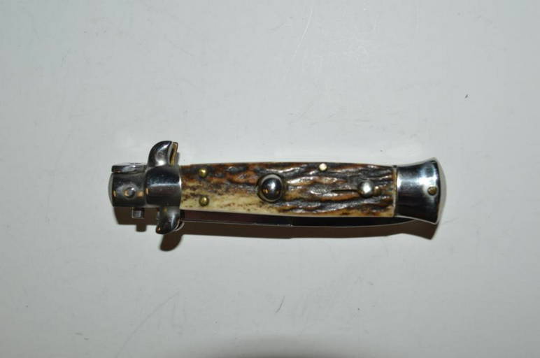 Rostfrei Stag Handle Switchblade Automatic Knife Dec 12, 2020