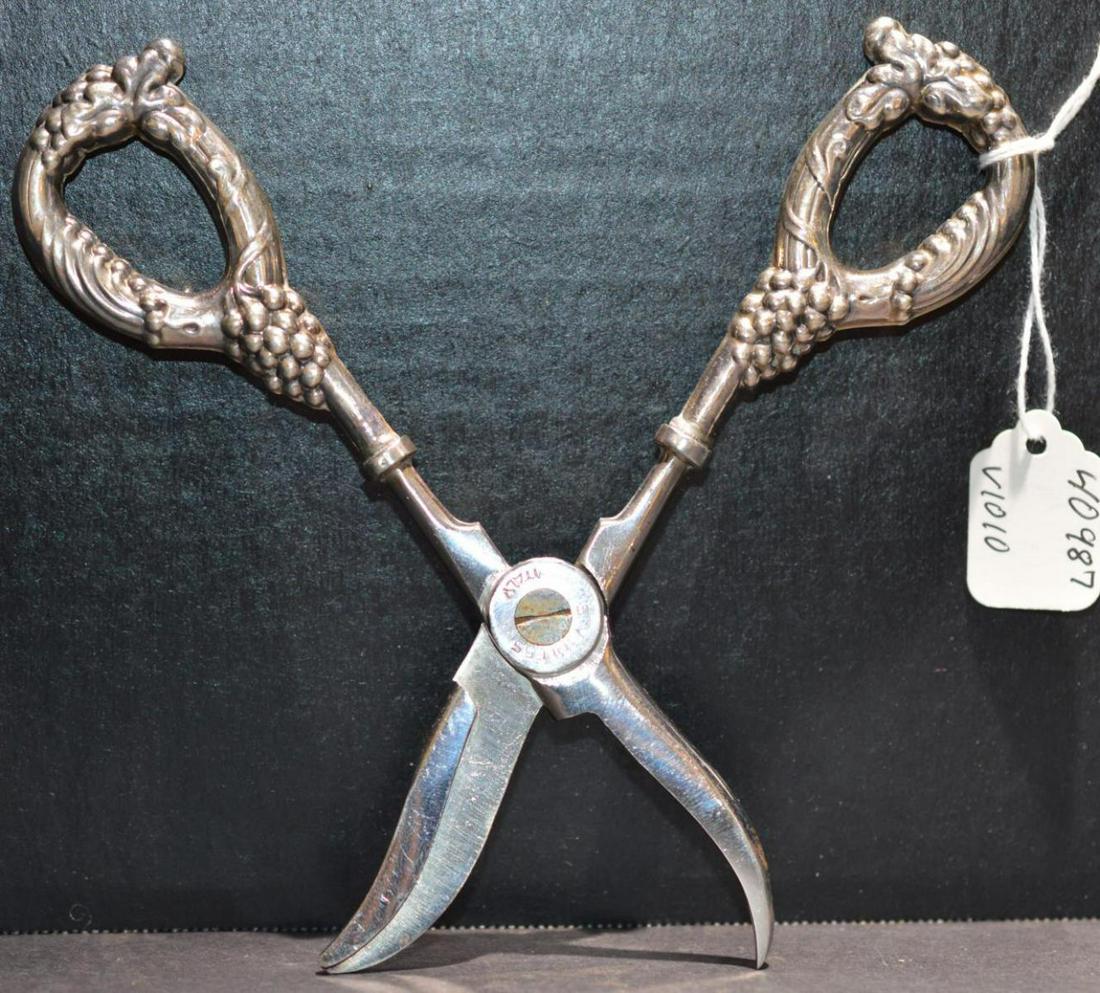 Vintage Sterling Italy Grape Pattern Scissors: Vintage Sterling Silver Handles Italy Grape Pattern Scissors/Shears