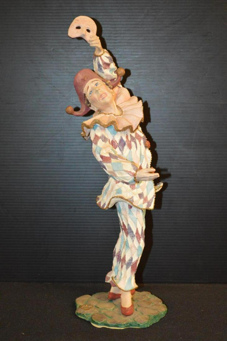 Duncan Royale History Of Clown" Harlequin": Duncan Royale History Of Clown "Harlequin". Stands 13 1/4" tall. #9612 Of 20,000 limited edition figurine. From the 1986 Collectors Edition. In great condition. Has stickers on the bottom of the figur