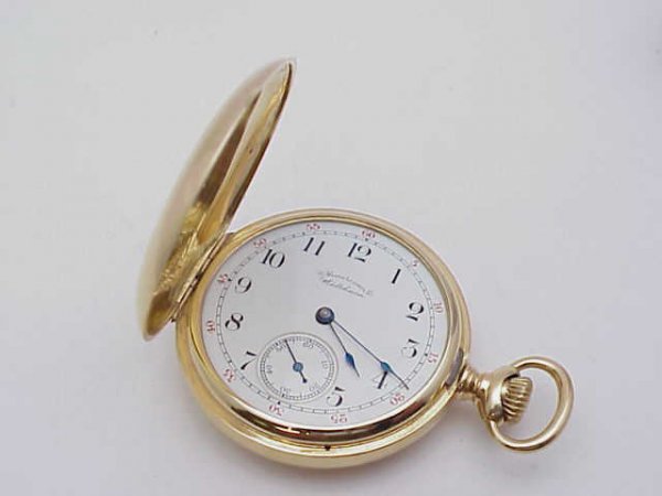 14kyg Waltham pocket watch: 14kyg Waltham pocket watch weighing 50grams. This piece has polished finish, white dial with second hand inset. Hardly been used. In excellent condition.