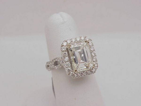 Magnificent 5.01ct emerald cut diamond ring EGL