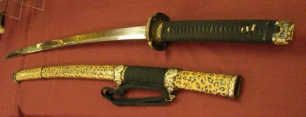 Pre-1950 Japanese Katano Gold Inlaid Sword