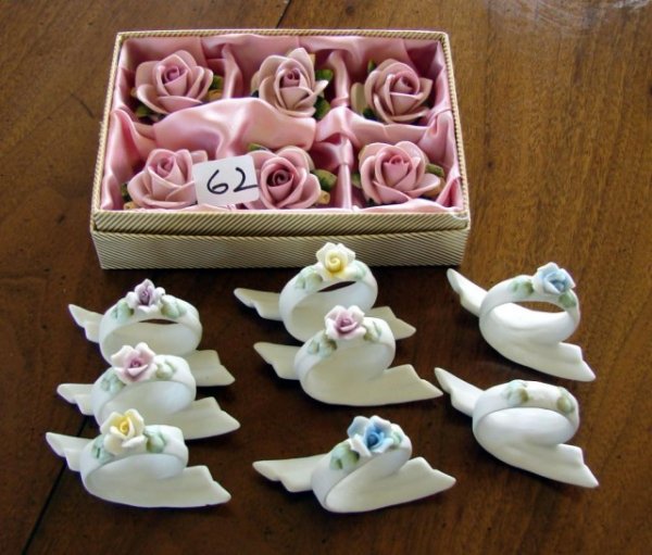 Porcelain Place Holders & Napkin Rings: Porcelain Place Holders & Napkin Rings