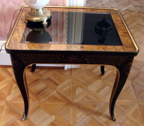 Drexel Heritage Chinoiserie Rectangular End Table: Drexel Heritage Chinoiserie Rectangular End Table fitted with apron drawer, glazed inset top panel, 22" high.