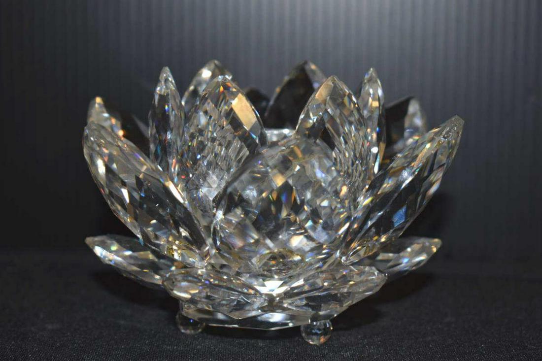 Swarovski Water Lily candle holder 7600 NR 125 (1 of 4)