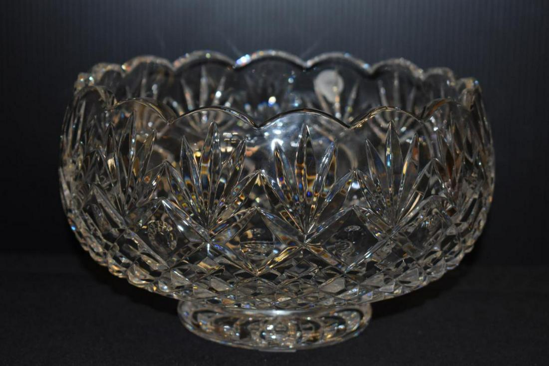 Waterford Large Footed Cut Crystal Bowl in Box (1 of 4)