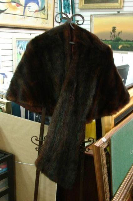 Lady's Mink Cape: Lady's Mink Cape
