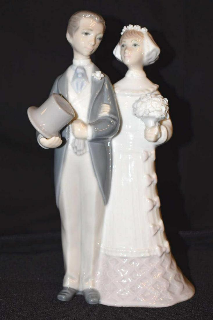 Lladro Bride & Groom (1 of 4)