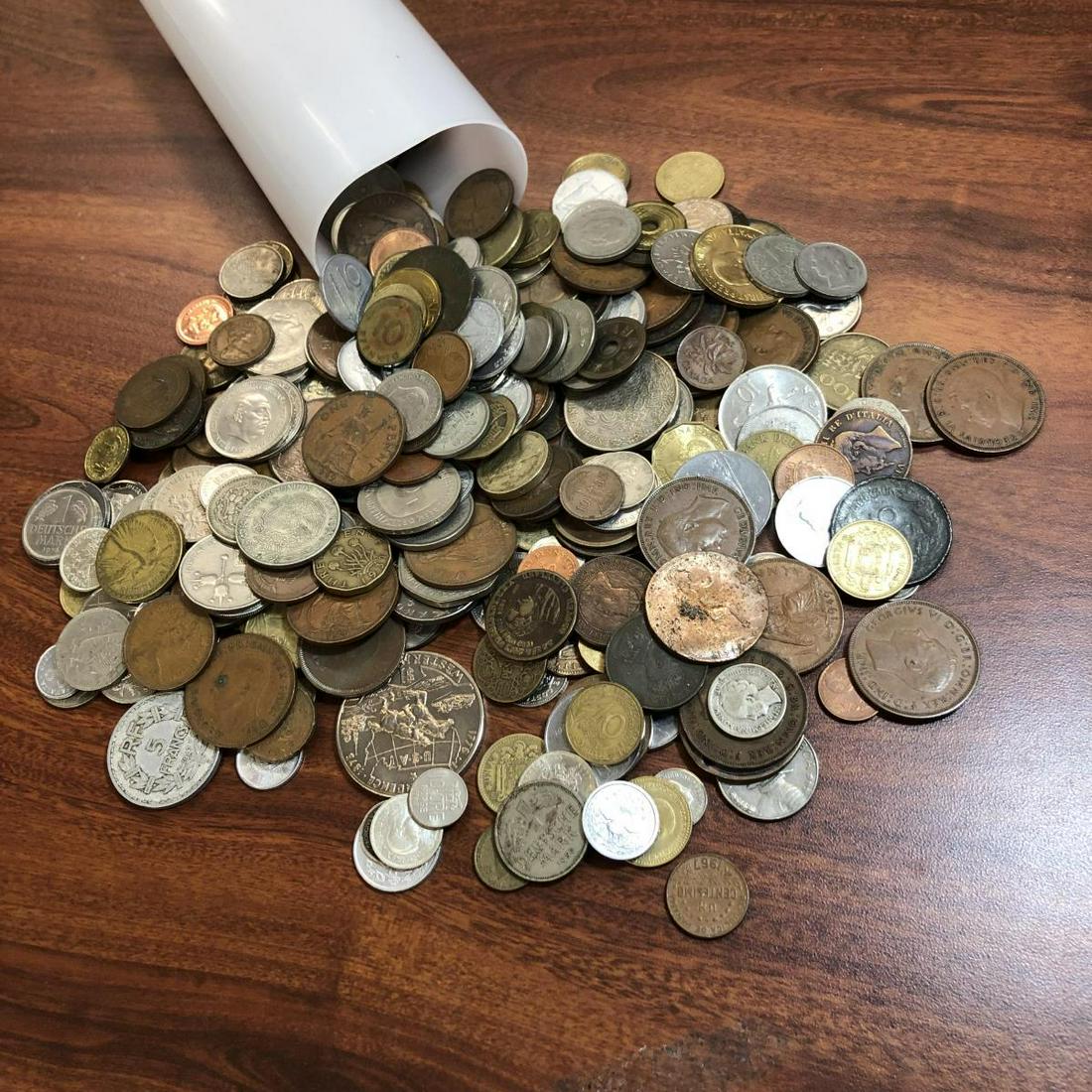 Tube of 3 Pounds World Foreign Coins (1 of 4)
