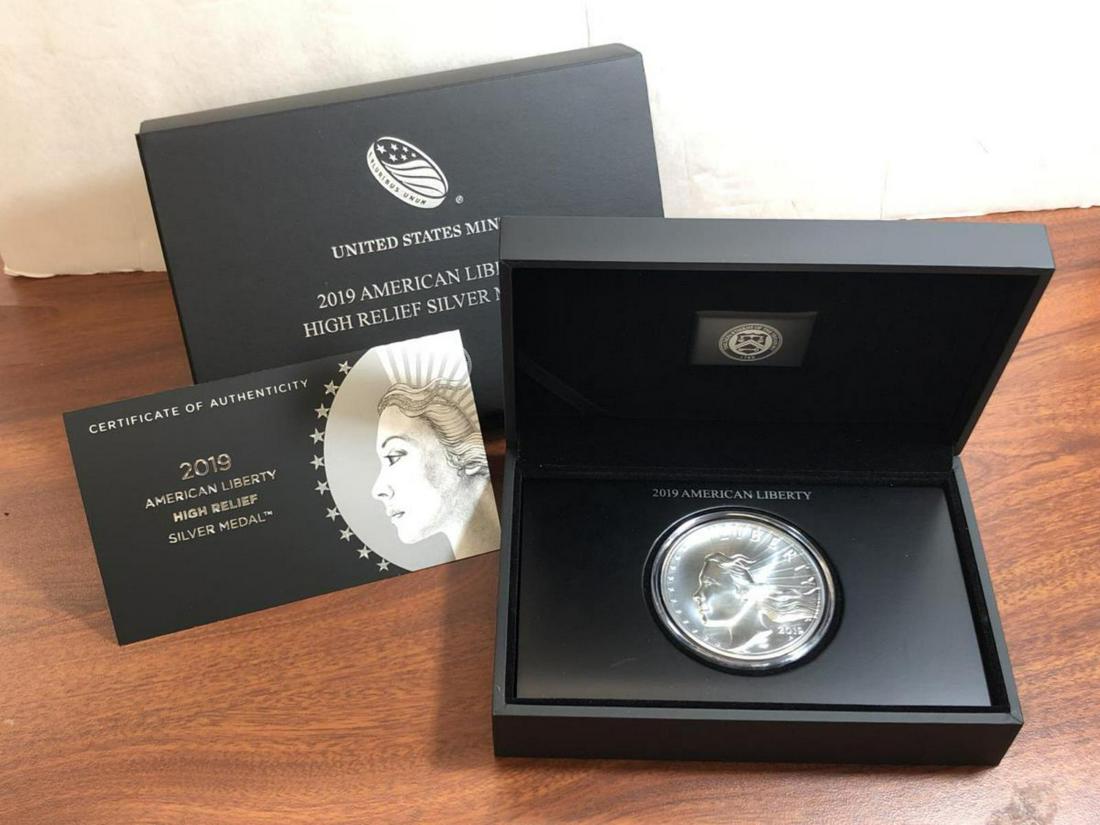 2019 American Liberty High Relief Silver Medal (1 of 4)