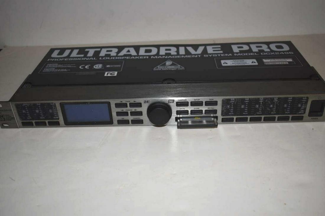 Behringer Loudspeaker Management System: Behringer Ultra Drive Pro Loudspeaker Management System Model DCX2496, powers up.