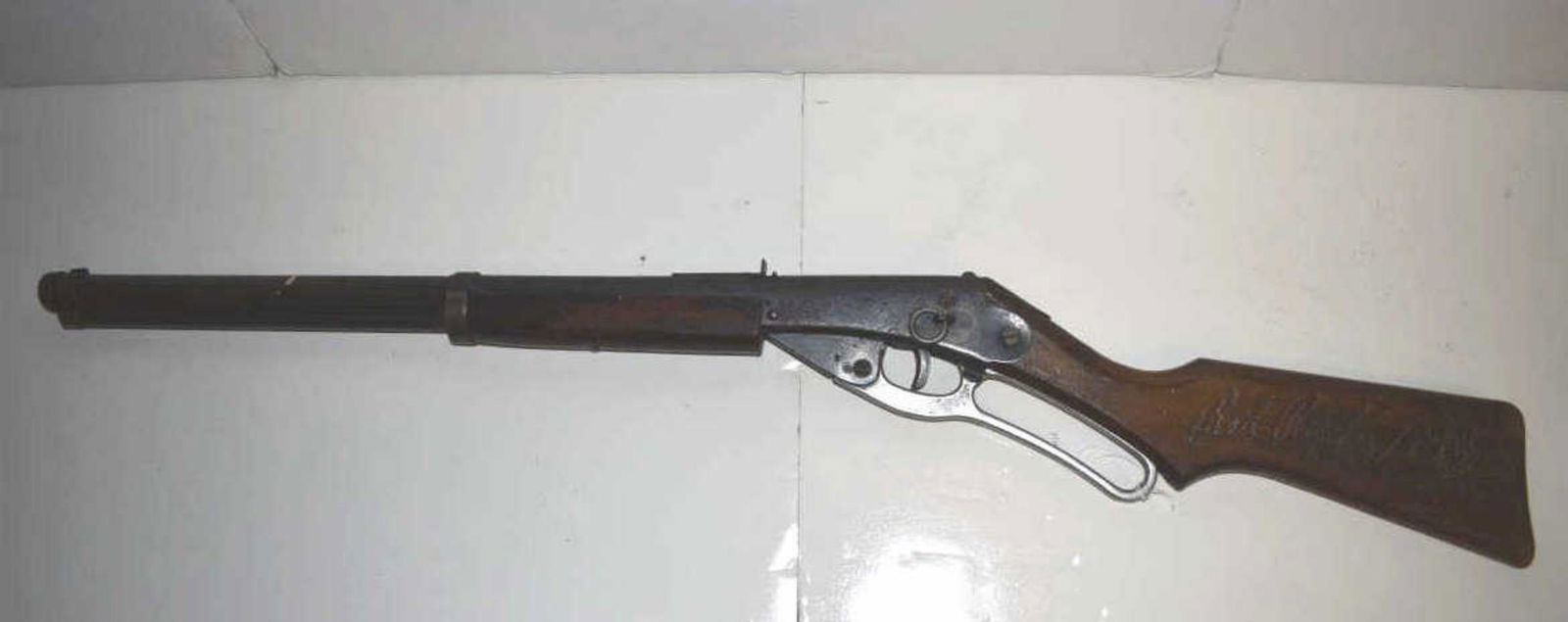 Number 111 Model 40 Daisy Red Ryder Carbine: Number 111 Model 40 Daisy Red Ryder Carbine BB Lever Pump Rifle. Americana classic. Wood stocks, blued metal, saddle ring. Purchased New in 1948.