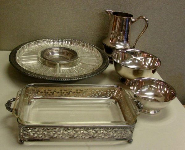 Silver plate Lazy Susan, Casserole, 2 bowls +++: Lot of silver plate: including a revolving Lazy Susan with removable glass inserts, 2 Paul Revere type bowls, casserole with 2 qt. Pyrex insert, and a water pitcher.