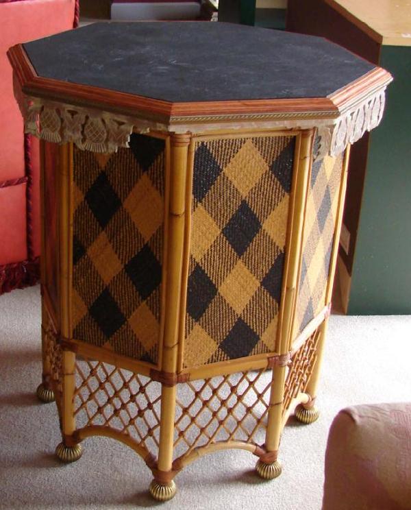 Round Accent Table McKenzie Child: Round Accent Table by McKenzie Child, part of trim is broken; we have pieces.