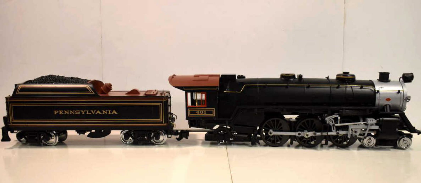 Aristo "G" Gauge Locomotive 21401 Tender 21801: Aristo "G" Gauge Boxed Model Locomotive ART-21401 & Tender ART-21801. Purchased new in the 1990's. Original opened boxes, good condition, engine 4-6-2 Pacific Steam Pennsylvania with matching tender w