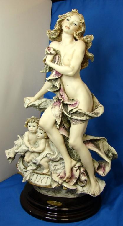 Giuseppe Armani Nude Figurine "Gemini": Florence Nude Figurine by Giuseppe Armani titled "Gemini", #0426C, 16.5" tall, no chips, cracks or scratches.