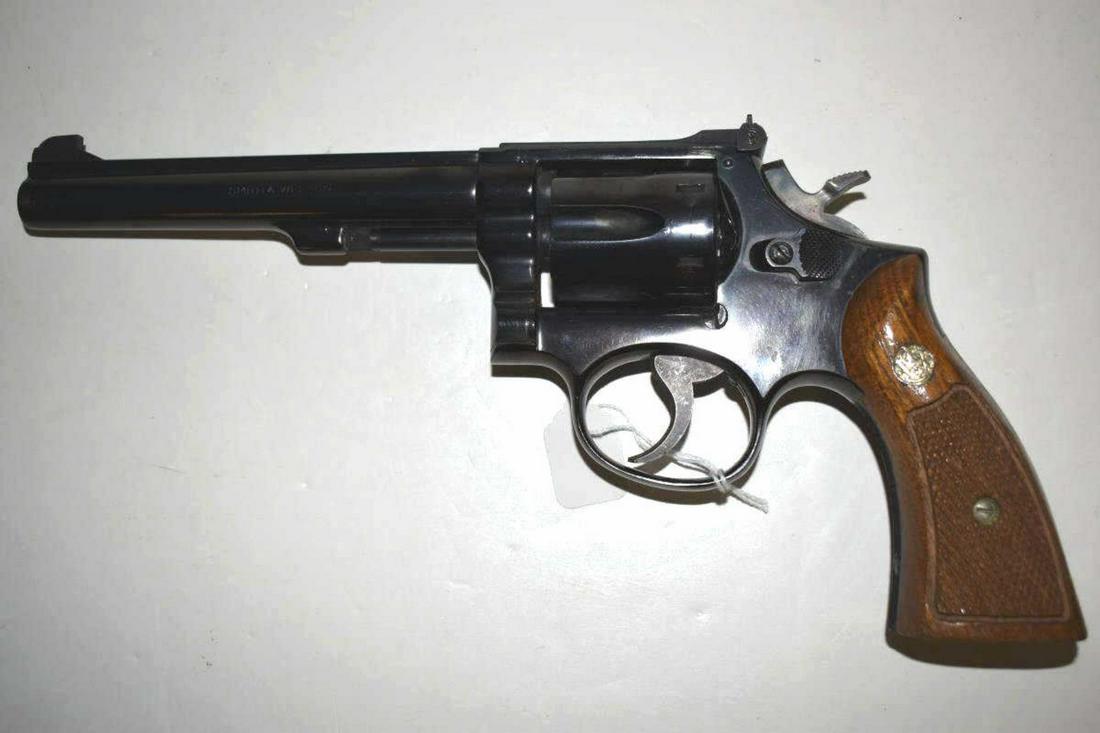 Smith 17-3 K-22 Masterpiece Revolver in Box: Smith & Wesson Model 17-3 K-22 Masterpiece Outdoorsman Double Action Revolver, #3K3895, .22 LR cal., 6'' pinned barrel, blue finish, factory checkered square butt walnut magna grips with S&W medallion