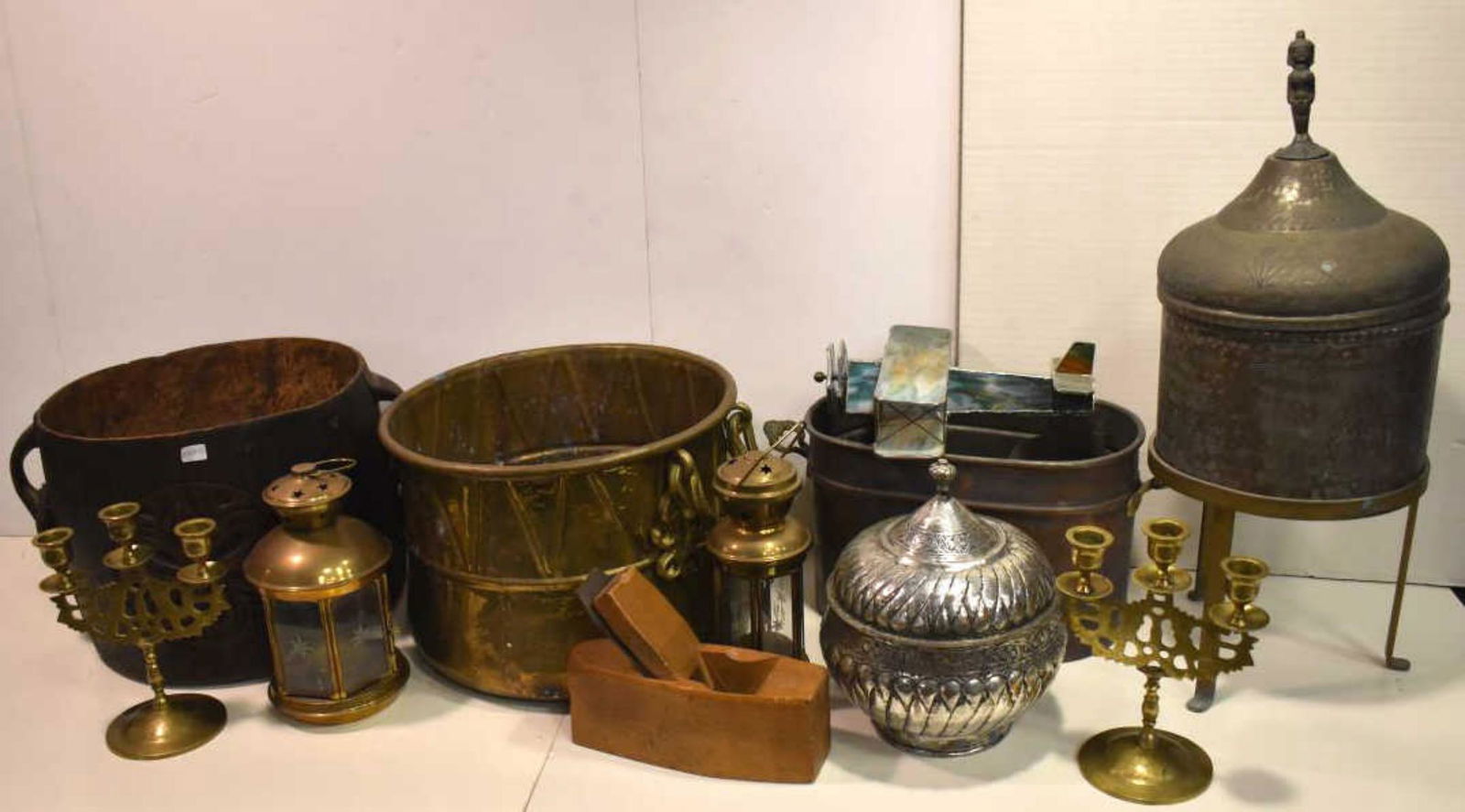 Eclectic Collection Of Vintage Collectibles (1 of 6)