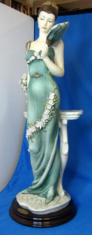 Florence Fig. by Giuseppe Armani "Soiree": Florence Fig. by Giuseppe Armani "Soiree" (Dama Con Vaso DiFiori), 18" tall, like new - no chips, cracks or scratches, ltd. ed. /3000.