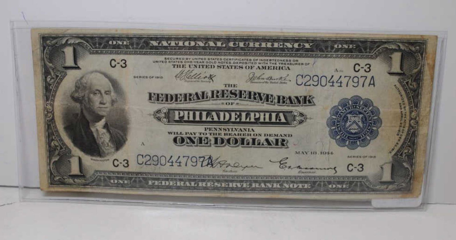 1918 Federal Reserve Bank $1.00 Note F (1 of 2)