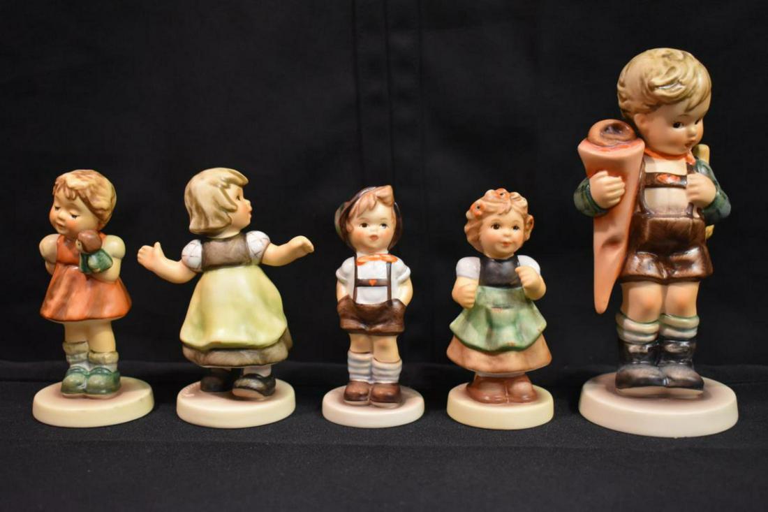 Group Of Hummel Figurines (1 of 4)