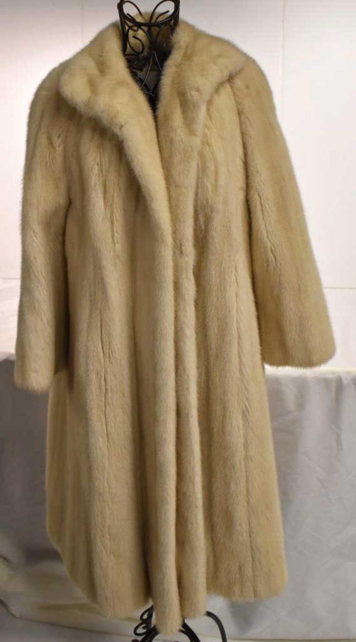 Ladies Natural Cream Full Length Mink Fur Coat (1 of 5)