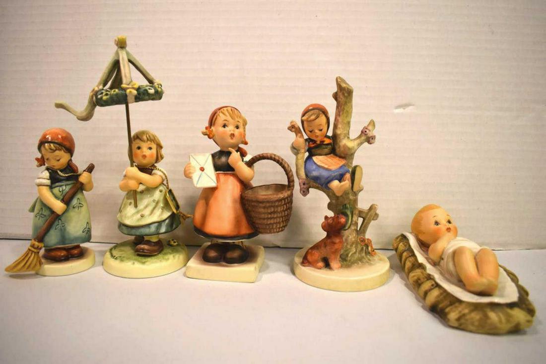 Group Of Hummels: Group Of Hummels. Total of 5 Hummels in the group. Consists of Little Sweeper. Final Issue Letzte Ausgabe 2006. Comes with box. Meditation. Comes with different box. Mai Fest 2000. Comes with box. Chr
