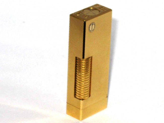 Dunhill lighter 18kyg electroplate: Dunhill lighter in 18kyg electroplate never used.