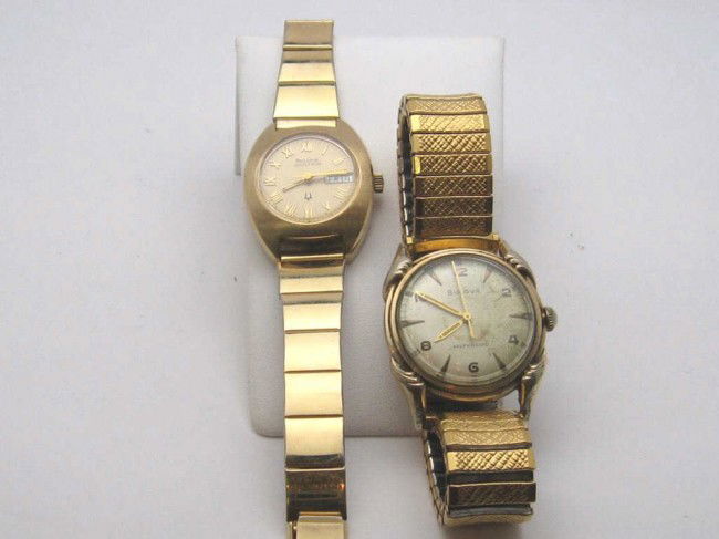 Bulova Accutron & Bulova auto watch: Lady's Bulova Accutron gold plated and man's Bulova automatic both in working condition.
