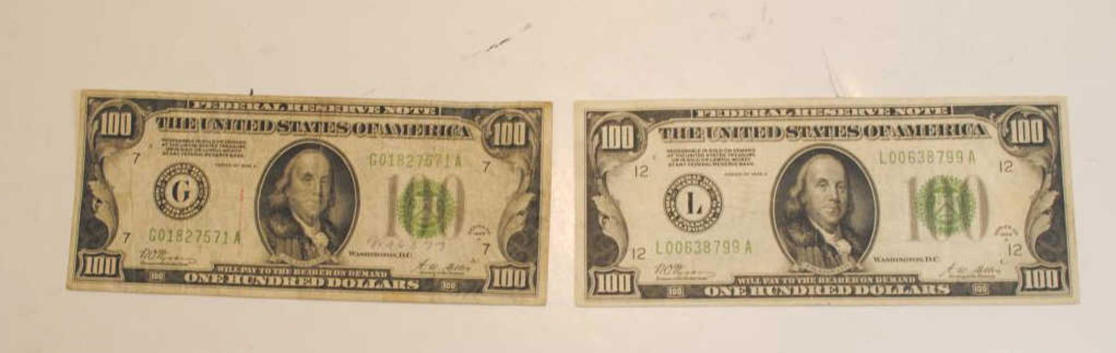 2 1928A $100 Federal Reserve Notes (1 of 2)