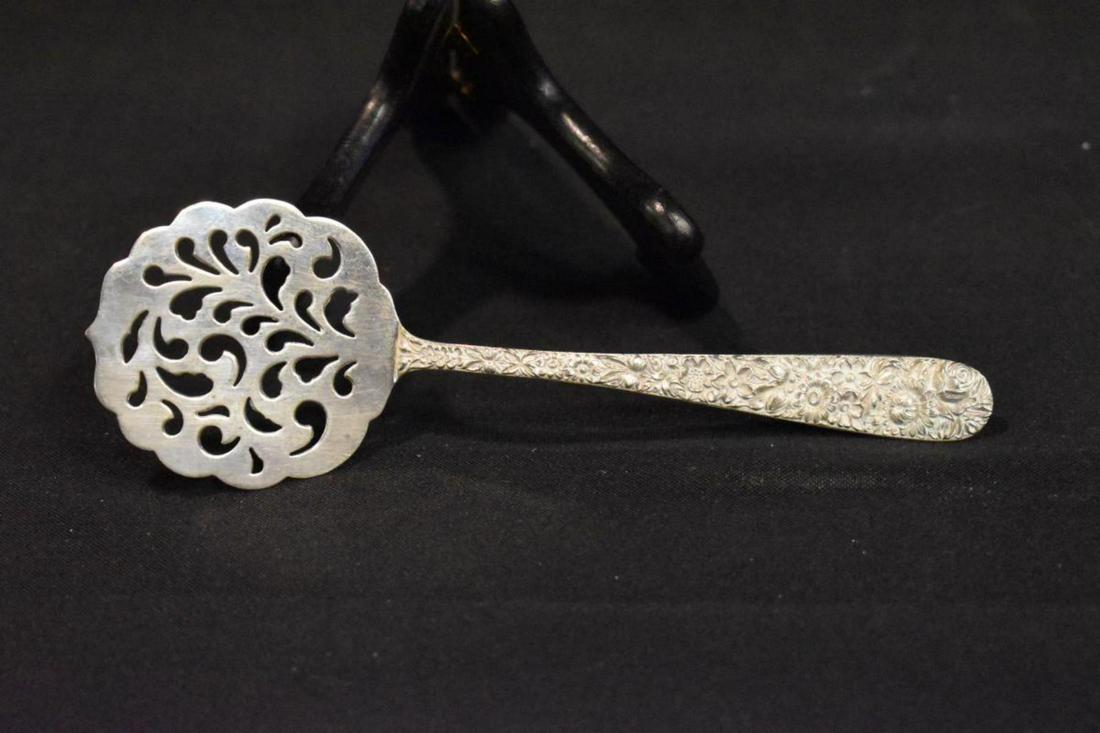 Repousse by Kirk Sterling Silver Tomato Server (1 of 7)