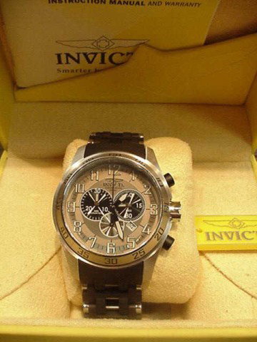 Invicta Sea Spider Chronograph watch: Invicta Sea Spider Chronograph watch, stainless case, water resistant to 200m, Swiss movement box and papers. Like NEW!