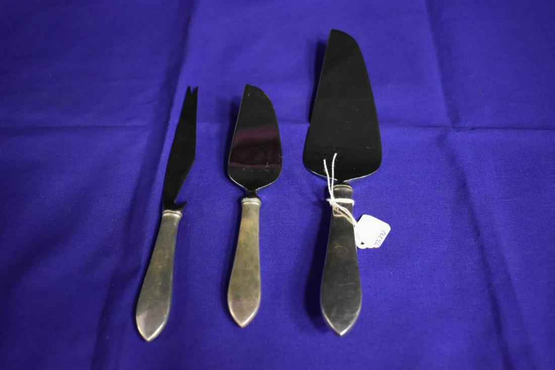 Tiffany & Co. "Faneuil" Pattern Sterling Serving (1 of 4)