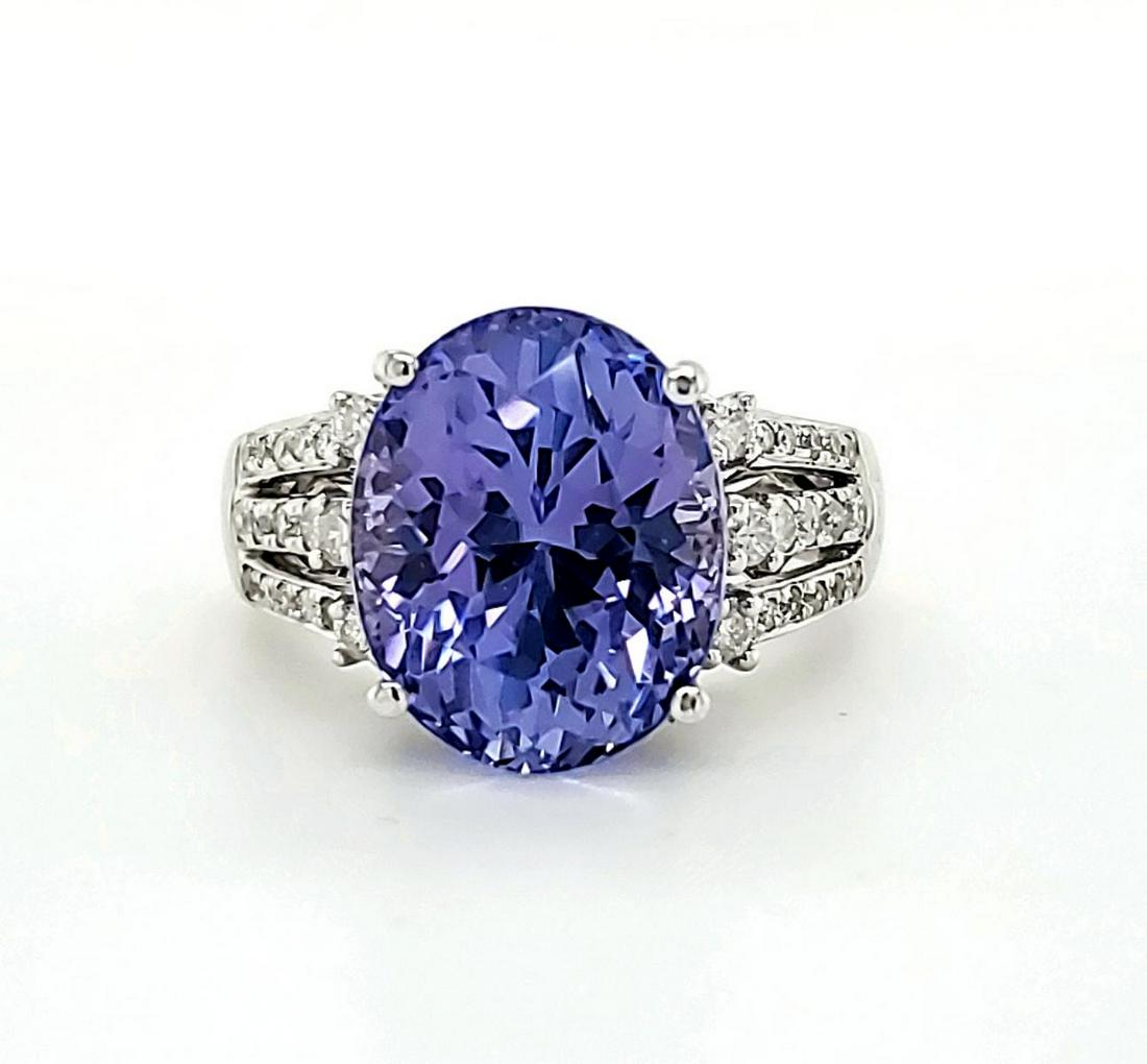 14kt white gold tanzanite and diamond ring (1 of 7)