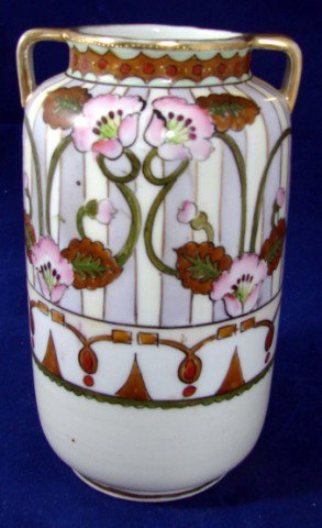 Hand Painted Nippon Vase 6 1/2" tall: Hand painted Nippon Vase 6 1/2: tall; no chips; turquoise mark with peacocks ca 1891-1921.