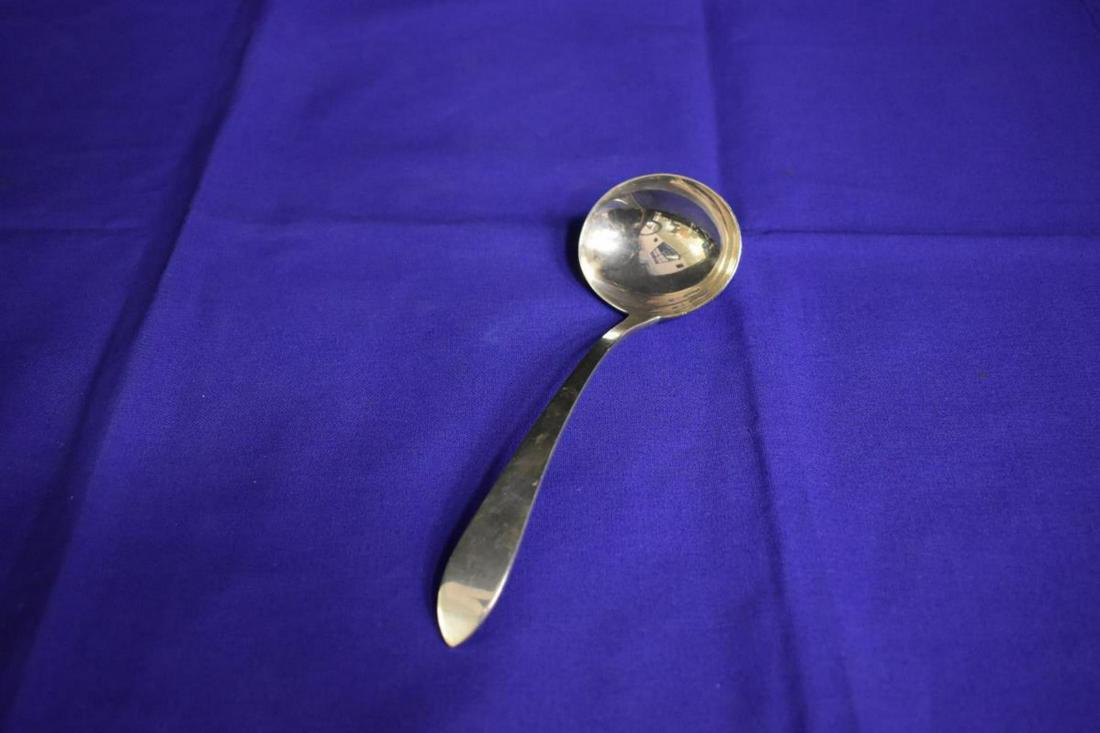 Tiffany & Co. "Faneuil" Pattern Sterling Ladle: Tiffany & Co. "Faneuil" Pattern Sterling Serving Gravy/Sauce Ladle, 7 1/4" in length. weighs 3 oz