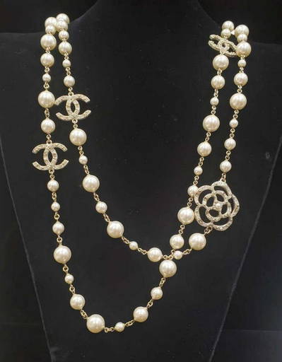 Chanel Faux Pearl And Rheinstone Necklace