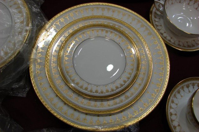 Royal Worcester Imperial White China Svc. for 8: Royal Worcester Imperial White China - 8 each - dinner, salad & bread & butter plates, cream soups with under plates, cups and saucers; gravy boat with under plate and 15 1/4" platter. In original pla