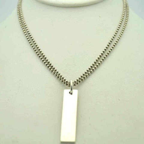 Gucci sterling ball chain necklace: Gucci sterling bar necklace, 1oz with 13/4" sterling bar on double 20" ball chain.