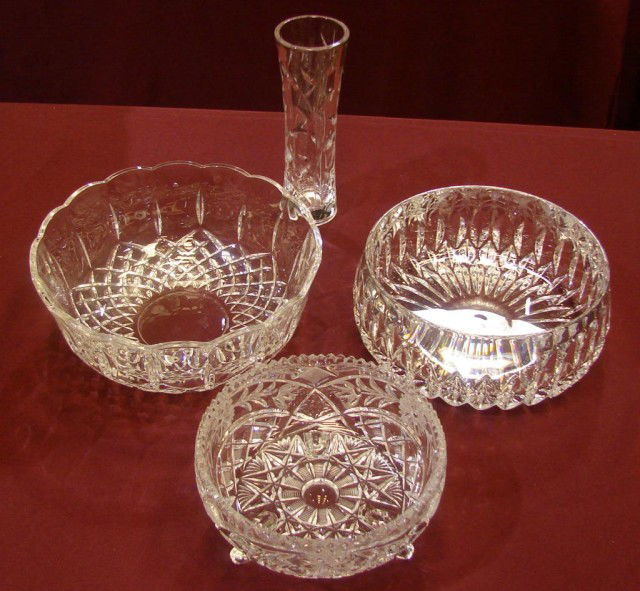 Lot of 3 Crystal Bowls & a Crystal Bud Vase: Lot of 3 Cut Crystal Bowls & a Crystal Bud Vase, no chips or cracks.