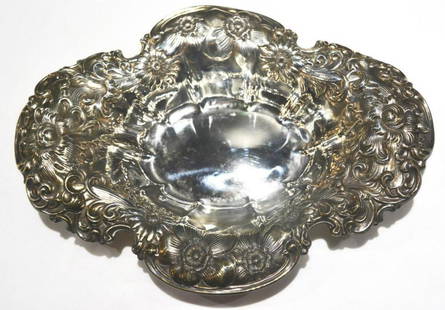 Antique Whiting Sterling Repousse Bowl #5846: Antique Whiting Manufacturing Company Sterling Silver Floral Repousse Serving Bowl. Weighs 8.27 troy ounces heavy!! Hallmarked by Whiting Manufacturing Company, stamped 5846 and Sterling.