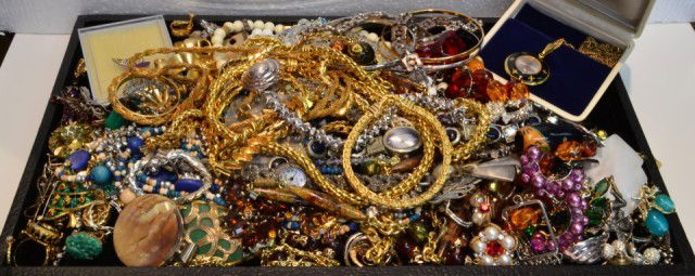 Huge lot Assorted Vintage Costume Jewelry: Huge lot Assorted Vintage Costume Jewelry including necklaces, beads, Bucherer pendant watch, earrings, etc.