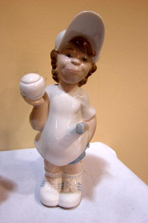 Lladro Tennis Player Puppet: Lladro Tennis Player Puppet 9" #4966, no box.