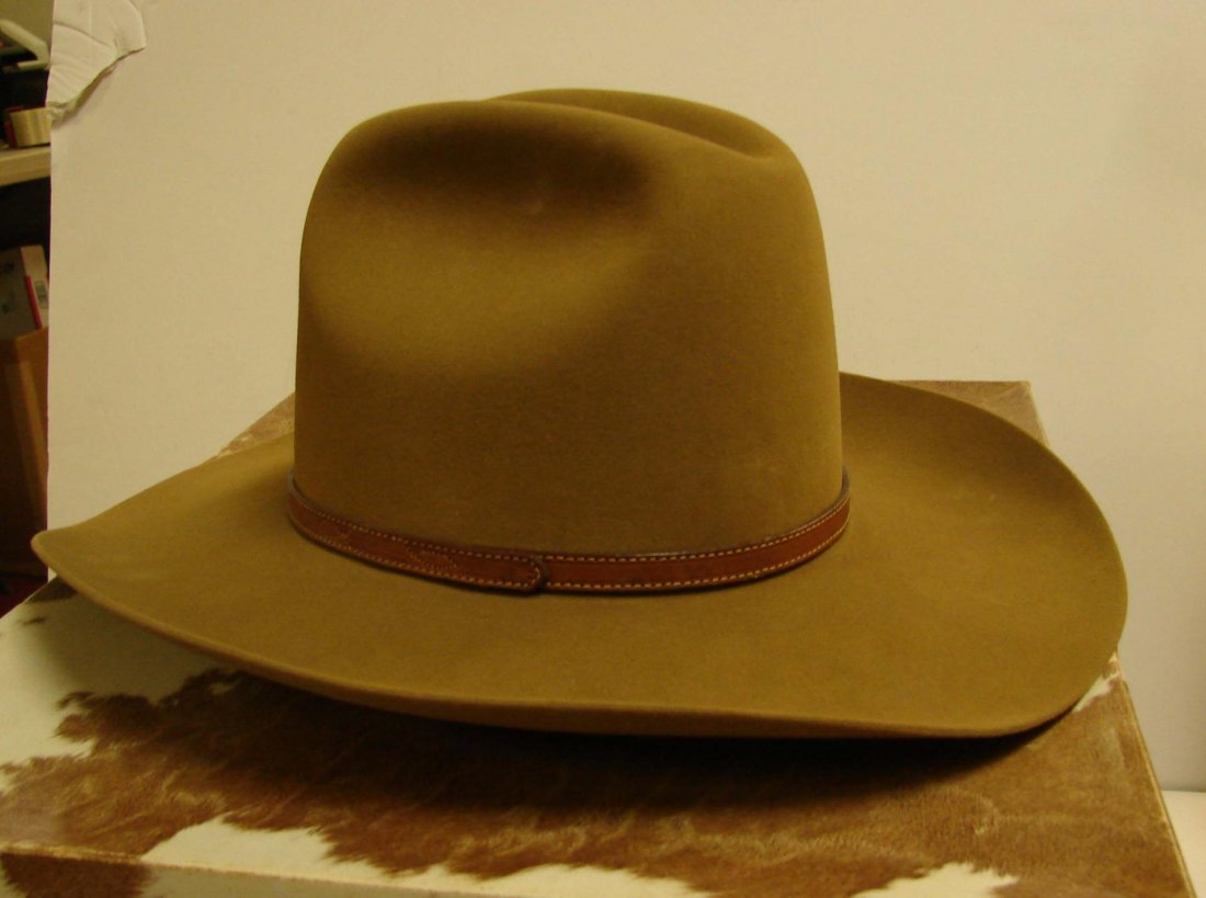 Resistol 4X Beaver Cowboy Hat - Size 7 1/2: Resistol 4X Beaver Cowboy Hat - Self conforming, size 7 1/2; excellent condition; original box.