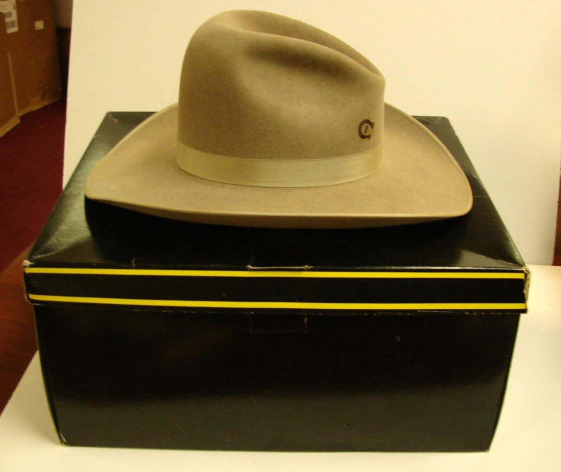 Stetson Charlie 2 Horse Cowboy Hat: Stetson Charlie 2 Horse Cowboy Hat, size 7 5/8; excellent condition, original box.