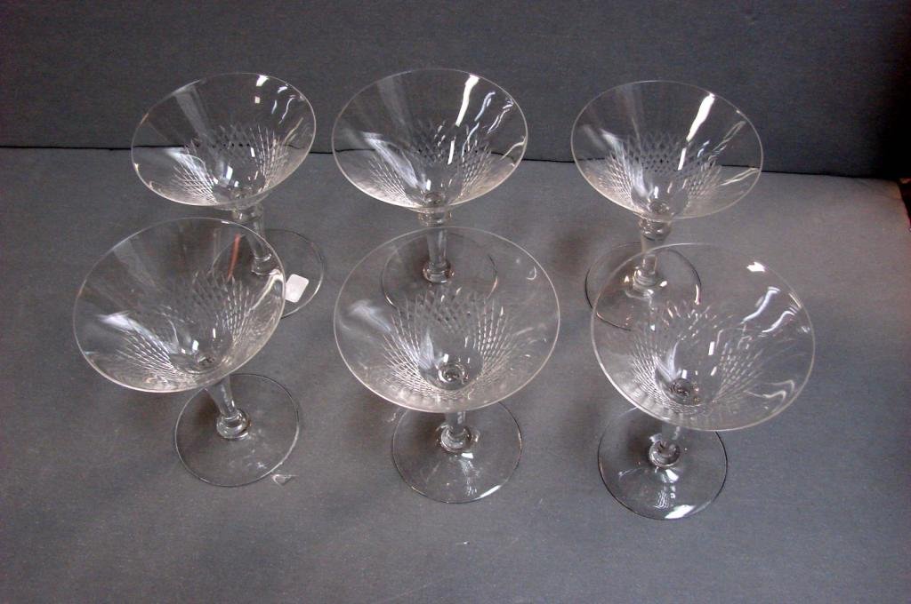 6 Crystal Martini Glasses: 6 Crystal Martini Glasses, 5" tall, no chips