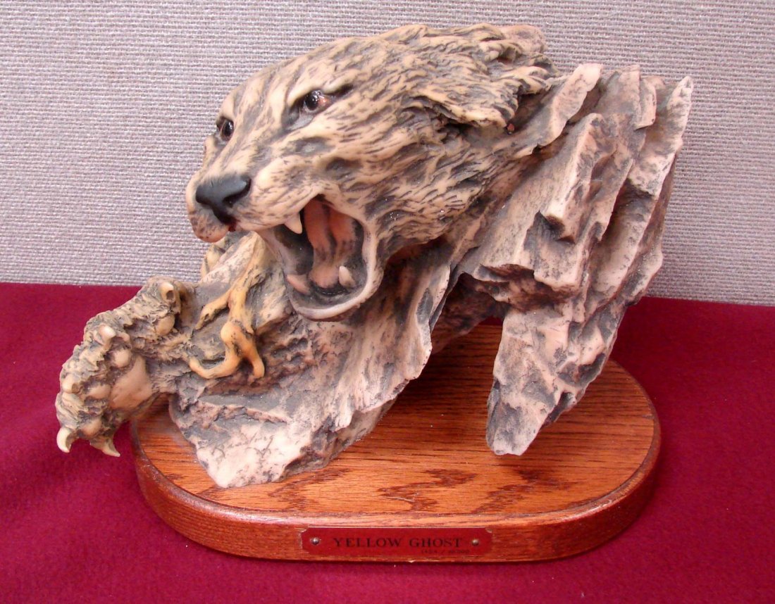Mill Creek Studios Cat Sculpture "Yellow Ghost": Mill Creek Studios Big Cat Sculpture by Randy Reading "Yellow Ghost", 9", 10.4lbs., with COA