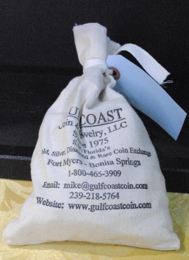 5lb Bag of Foreign Coins (1 of 2)