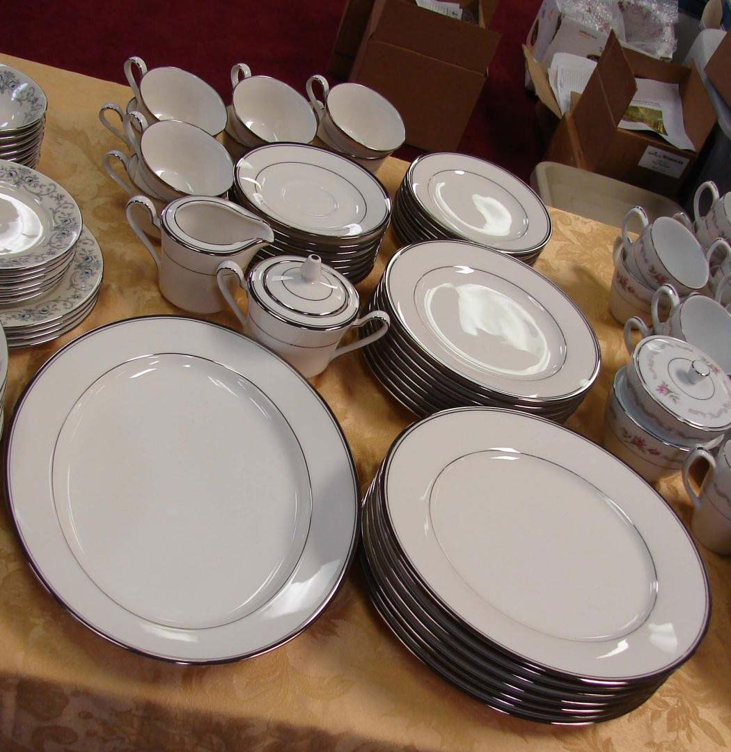 Vintage Noritake Ivory China Champlain: Vintage Noritake Ivory China Champlain Pattern, Service for 7.